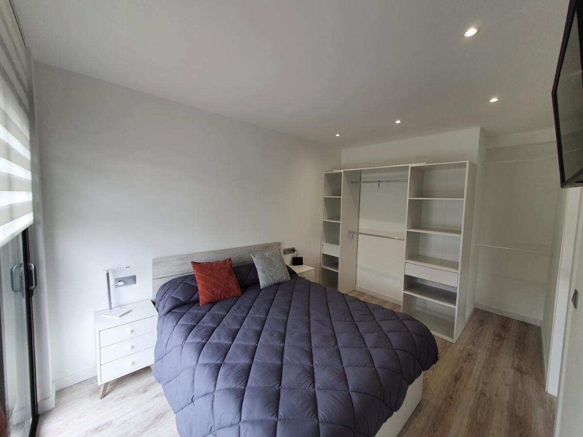 Moderno Duplex Comfort Roses Luaran gambar